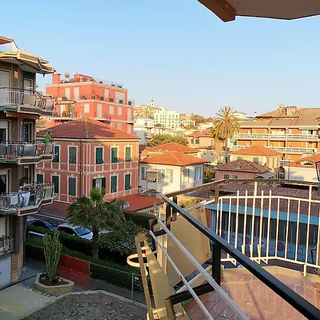 Casa Margherita, A Due Passi Dal Mare * Bordighera